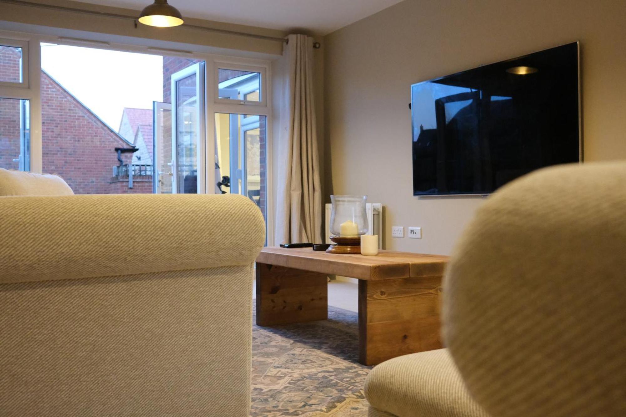 Luxury 6-Bedroom House 5 Minutes From Bicester Village Shopping Outlet Chesterton  Dış mekan fotoğraf
