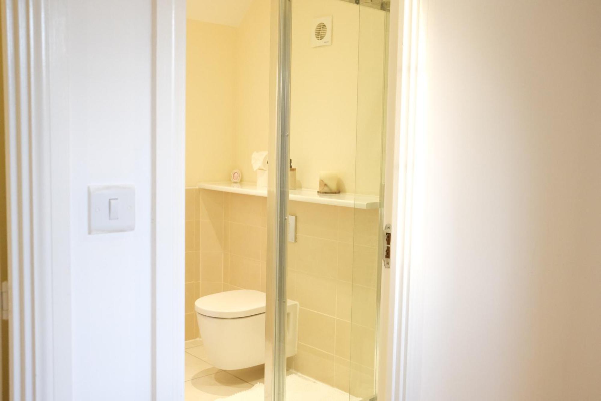 Luxury 6-Bedroom House 5 Minutes From Bicester Village Shopping Outlet Chesterton  Dış mekan fotoğraf